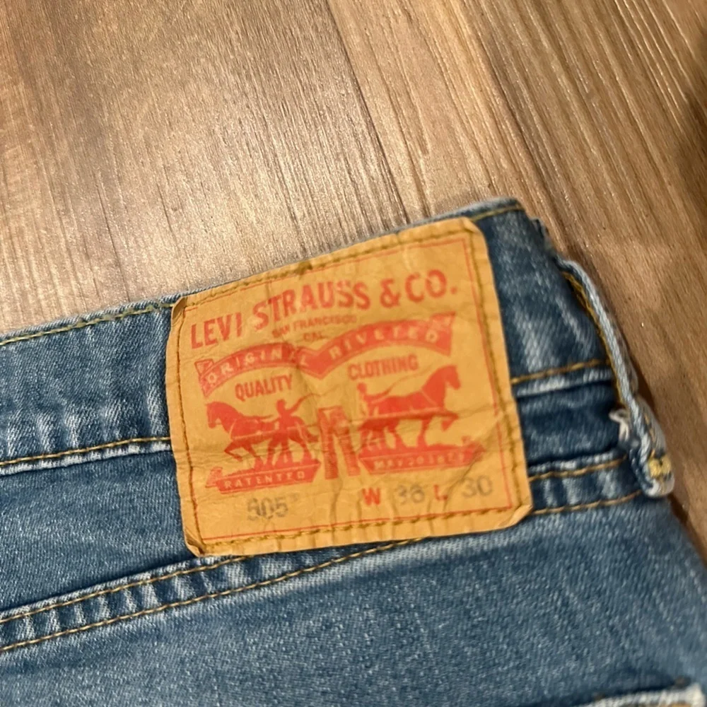 Men’s Levi’s 505 Straight Blue Jeans Size 36 x 30
